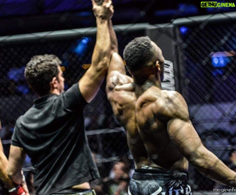Ange Loosa Instagram - About 2020 🦍🌍🚀 - - #AllForTheWin #243 #305 #UFC #TunnelVision #SomethingSpecial Miami, Florida