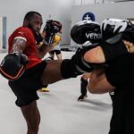 Ange Loosa Instagram - Sparring day 🦵🏿💨🥴 . . . . . 📸 : @ryanloco . @sanfordmma #sandfordmma Barwis Performance Center of South Florida