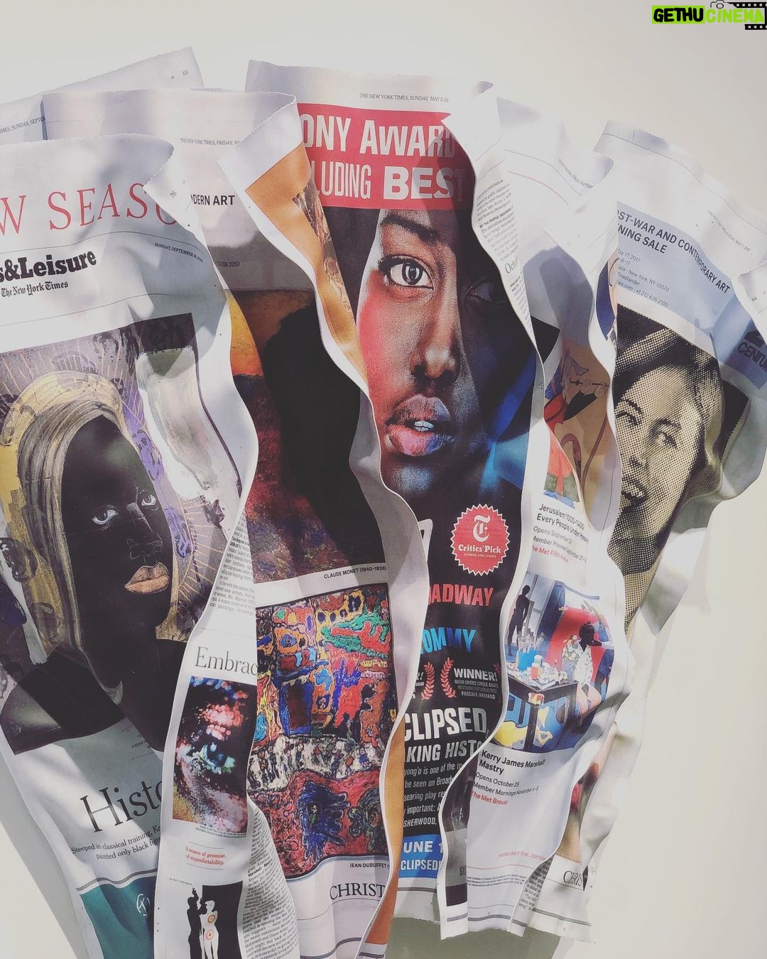 Ange Loosa Instagram - Art Basel Miami 🎨 🍭 . . . . .#artbasel #artbaselmiami Thanks @mariana_miami_realestate ☝🏿 Miami Art Week & Art Basel