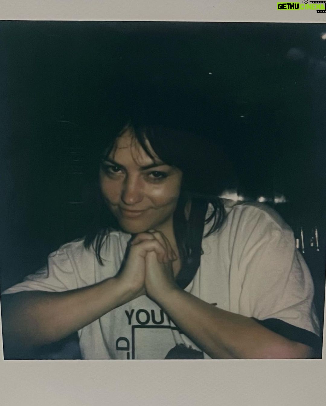 Angel Olsen Instagram - Last day of tour tomorrow at VICAR STREET! We’ve missed you Dublin!!! 🫶🫶🫶🫶🫶🫶🫶🫶🫶🫶