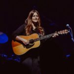 Angel Olsen Instagram - Yesterday was fun!!! Tonight we play Dallas at Studio at the Factory, Live Photos by @alejandrasolcasas 💙💦