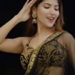 Angel Rai Instagram - Chamka chamka ✨😉 #angelrai #foryou #explore #saree #wings #love #trending #viral #fun #indian #metacreator #wings #traditional