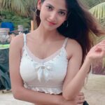 Angel Rai Instagram – Be a piece of peace 🌸🕊️💕

#foryou #angelrai #trending #viral #angelrai07 #angellovers #wings #badalbarsa #trend #goa #new #latestpics #indian #fun
