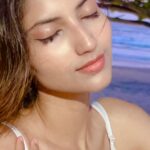 Angel Rai Instagram – Be a piece of peace 🌸🕊️💕

#foryou #angelrai #trending #viral #angelrai07 #angellovers #wings #badalbarsa #trend #goa #new #latestpics #indian #fun
