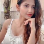 Angel Rai Instagram – Be a piece of peace 🌸🕊️💕

#foryou #angelrai #trending #viral #angelrai07 #angellovers #wings #badalbarsa #trend #goa #new #latestpics #indian #fun