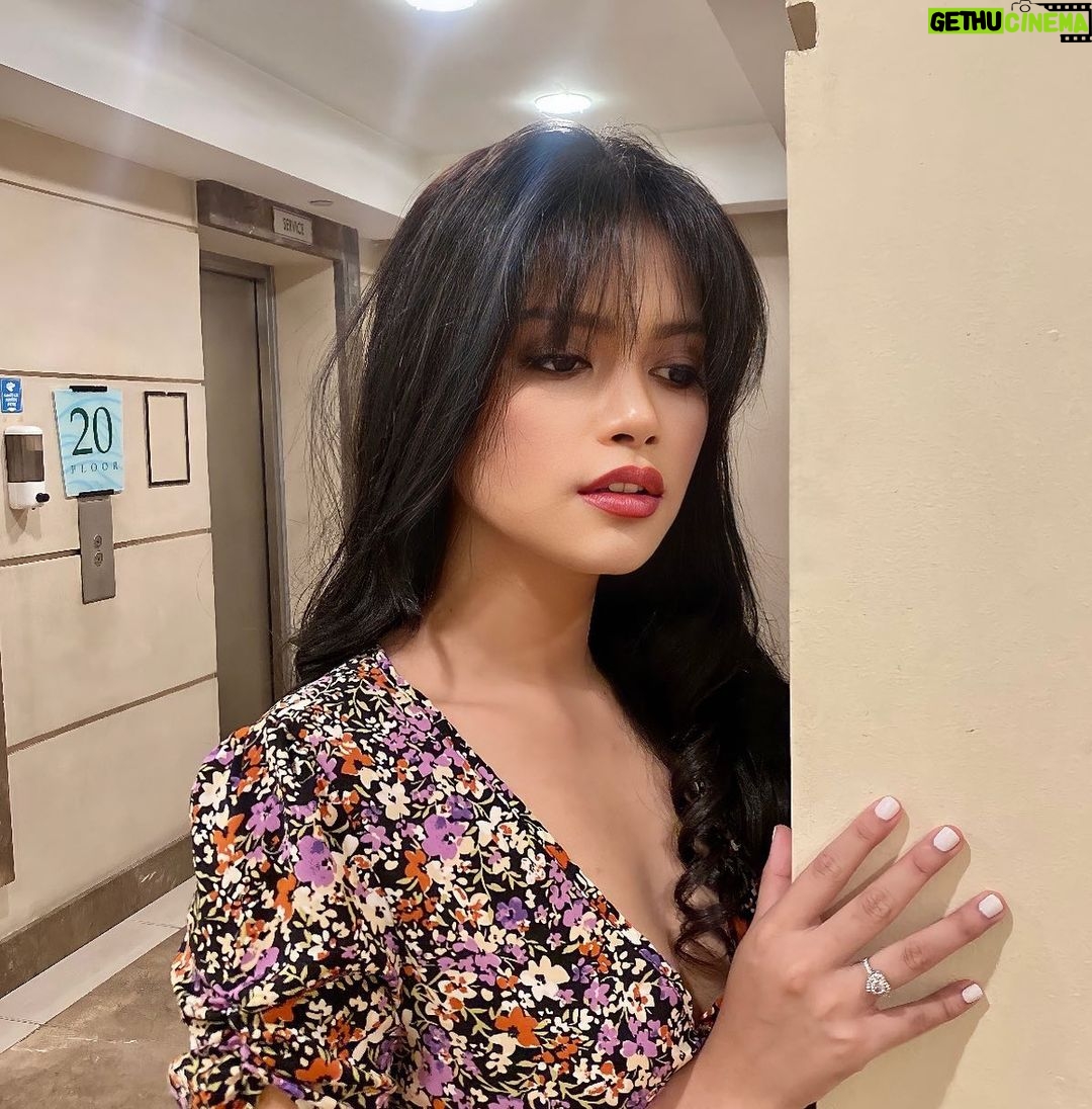 Angela Morena Instagram – stay in that lavender haze 💜 | Gethu Cinema