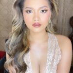 Angela Morena Instagram - I can make you… whut? 😳 #LaQuerida Hair and make up | @naf.candelaria Stylist | @jemstaana @styledbyjemstaana