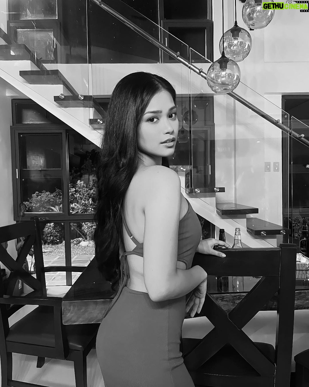 Angela Morena Instagram - don’t be afraid to show your colors.