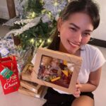 Angela Morena Instagram – Thank you so much @charotcuterie 🤎
A perfect gift for this holiday season. Hohoho!