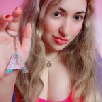Angela Zahra Instagram - This is the cutest keyring ever, it was personalized specially for me by the talented @morgansmomentsgifts with all the things that i love, my name, pink butterflies, turquoise stone and the hamsa hand 🧿🦋 Go get your one @morgansmomentsgifts #morgansmomentsgifts #collaboration #collab #angelazahra 💕#انجيلا_زهراء #انجيلا_زهرة