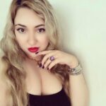 Angela Zahra Instagram - 💋✨ Bracelet: @cycolinks Discount code: ANGEL15 ✨ #collab #angelazahra #cycolinks #انجيلا_زهرة