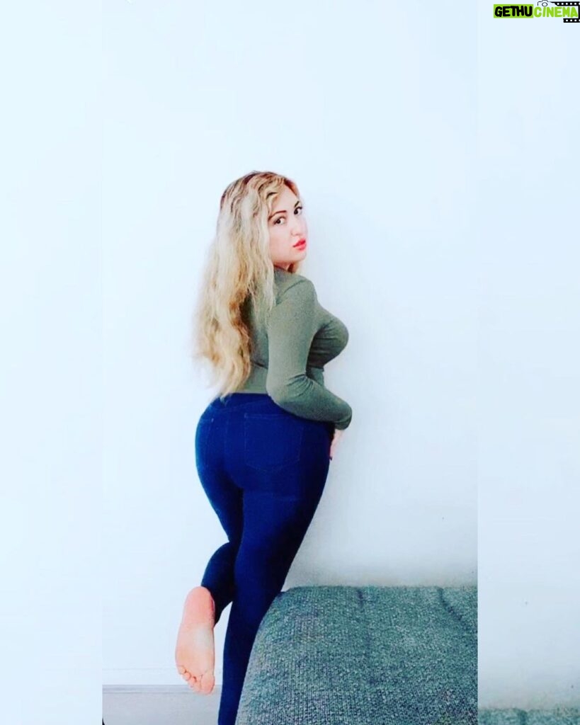 Angela Zahra Instagram - 👑✨ #angelazahra #انجيلا_زهرة #انجيلا_زهراء