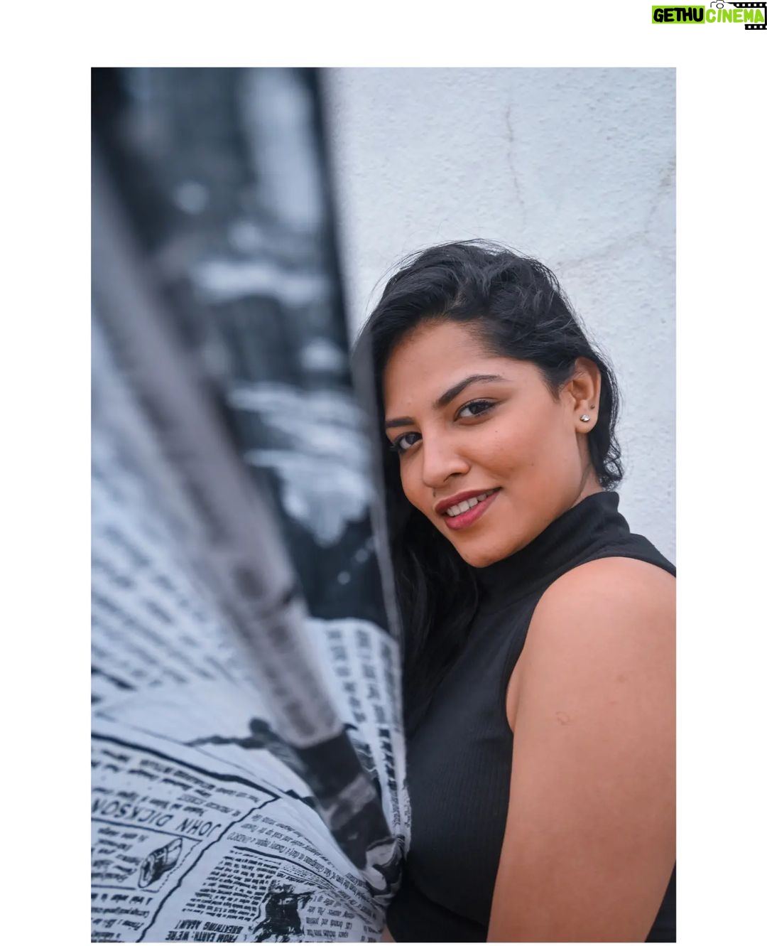 Angelin B Instagram - கனா✨️ 📸 @ishwariya_krishnan__ #NNCS #Angelin #Sunnewslive #journalist #newsanchor #chennai #positivity #peace #healing #ishwaryakrishnanphorography #aesthetic #influencer #masicbeasuty #vintage #michael #ranjithame #bodypositive #loveislove #blackpink #pradeepkumar #pooavizhumpozhudil #kanaa