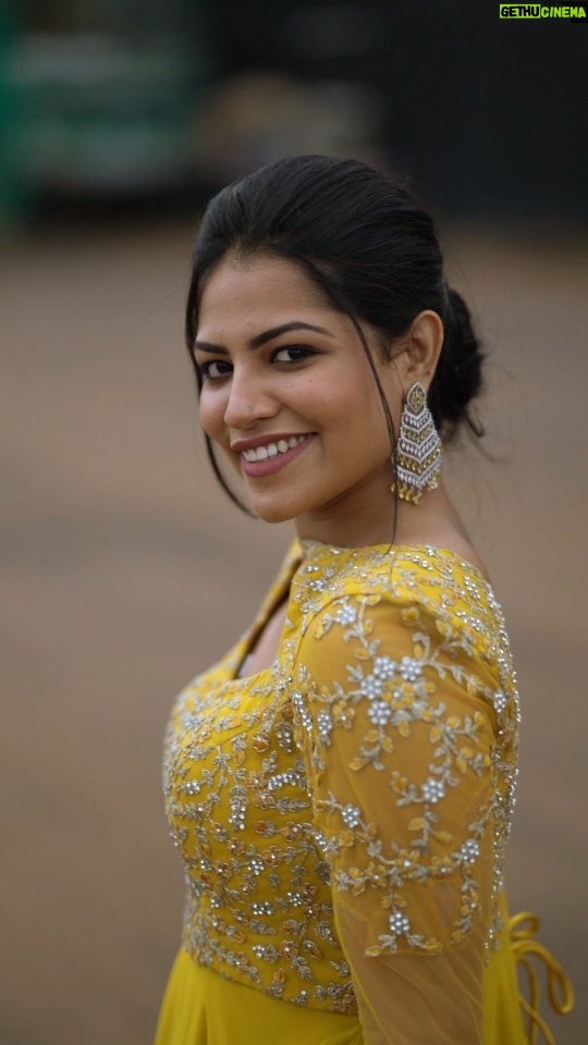 Angelin B Instagram - Gracefully embracing new beginnings ✨ Outfit @sago_thebridalstudio Styling @njsatz @bubbly_candiee Video & Edit @stories.from_rasheed #angelin #vjangelin #yellow #explorepage #trendingnow EVP Film City