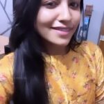 Angelin B Instagram – GRWM 
Koviluku povoma?? 
Kurthi @ayvicoutures @ayvi_coutures 
Lipstick @maybelline nude cushion 
Kajal @maybelline 
Manjal 💛🌕