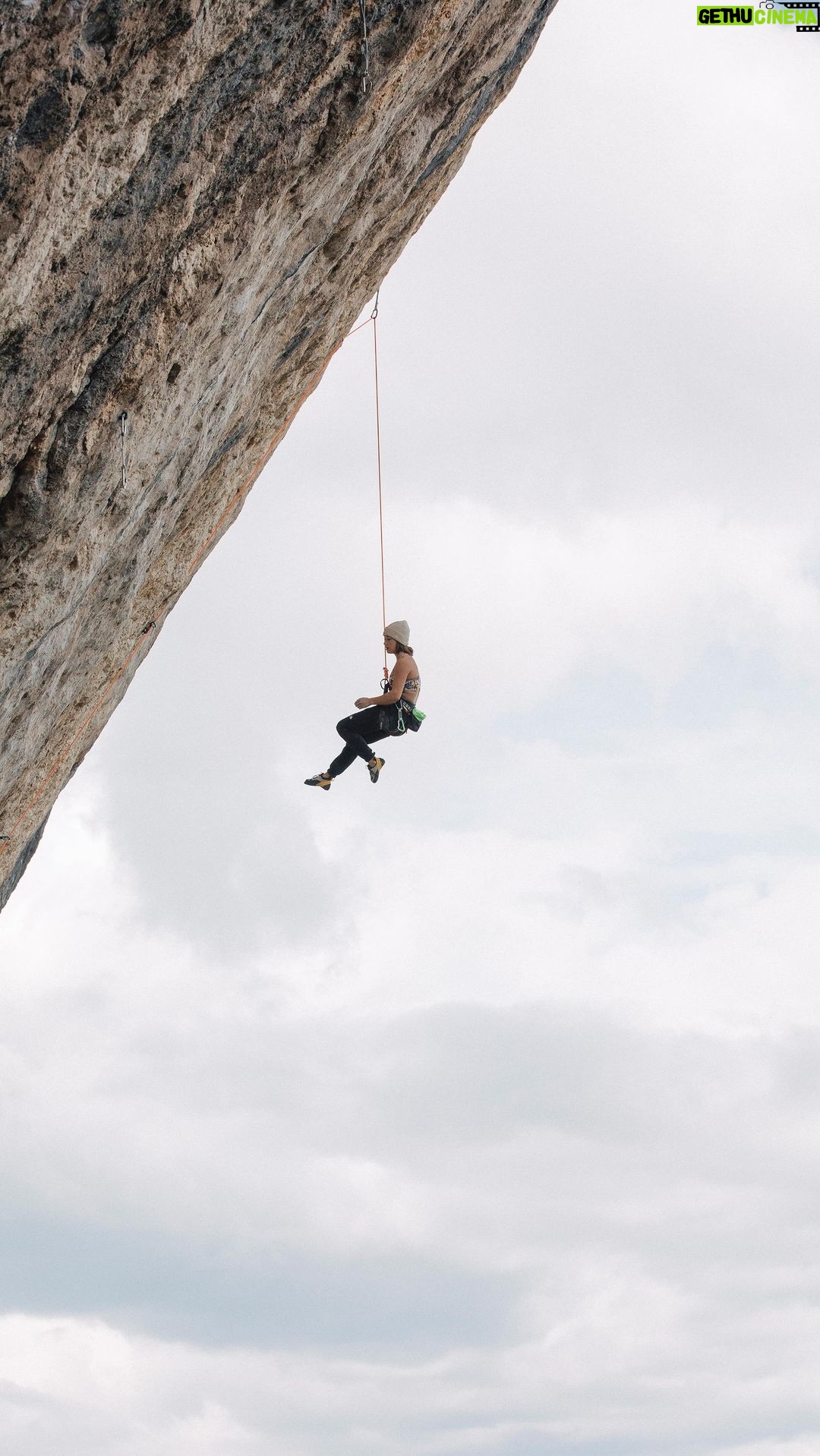 Angie Scarth-Johnson Instagram - Work in progress 🔜 📸: @alexaristei ——————- @redbullau @climbing_anchors @thenorthface_aunz @tenayaclimbing @camp1889 @mytendon @cvok9c @climbersagainstcancerofficial @climbskinspain @frictionlabs #neverstopexploring #tenayaclimbing #climbinginspain #womanclimbers #climbskin #chalkupless #newstandardinchalk #climbinganchors
