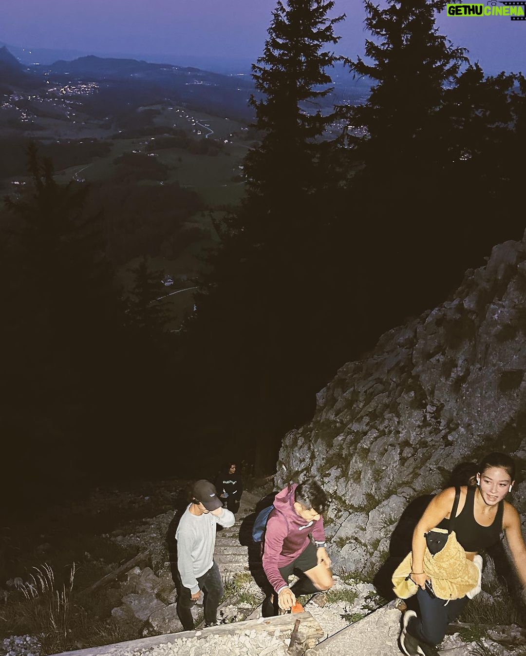 Angie Scarth-Johnson Instagram - A summary of our @redbull career support college from this week! 👩🏻🎓 learning how to navigate the roller coasters of a career in sport with professional help. As well as Sharing our combined knowledge as 8 different athletes. (As well as a lot of fun activities) I honestly laughed so much and had so much fun. 🤍🥺 Salzburg, Austria