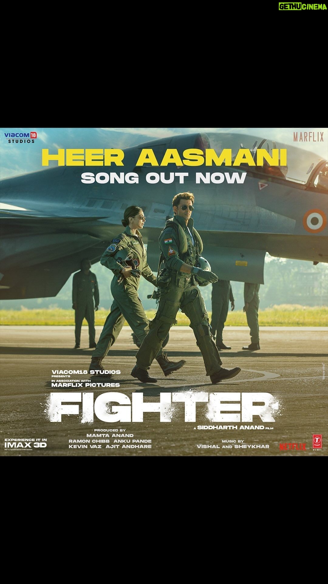 Anil Kapoor Instagram - लिखी हवा पे इश्क़ कहानी.. मेरी #HeerAasmani 🇮🇳 Song out now: https://bit.ly/HeerAasmani-Fighter #Fighter Forever #FighterOn25thJan releasing worldwide. Experience on the big screen in IMAX 3D. @hrithikroshan @deepikapadukone @S1danand #KevinVaz @ajit_andhare @mamtaanand10_10 @ramonchibb @ankupande @vishaldadlani @shekharravjiani @bpraak @Kumaarofficial @robbiegrewal @piyush_bhagat @shaziasamji @iamksgofficial @akshay0beroi @viacom18studios @marflix_pictures @tseries.official #FighterMovie