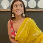 Anindita Bose Instagram - 🌼 Shubho Panchami 🌼 . . Couldn’t find a better day to wear this gorgeous saree from @chidiyaaonline , love the pretty dragonfly designs on it, love how the yellow compliments my complexion and love the breathable fabric. It is so comfortable and absolutely weather friendly. Perfect for a day time pandal hopping. Find your own Chidiyaa!! . . . Saree: @chidiyaaonline Blouse: @suta_bombay . . . . . . #reelsinstagram #reels #ethnicwear #saree #vocalforlocal #instareels #instagram #instagood #insta #instadaily #instafashion