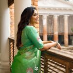 Anindita Bose Instagram - Happy Dussehra 🪷 This Durga pujo deck up in this sheer green handwoven ensemble with Durga motif embroidered on the Anchal and blouse back. The lotus detailing with intricate border created all over the saree evokes a sense of eternal beauty, making it suitable for any time of the day. May it be your pandal hopping session or quick meet-ups with your friends, ace the look with elegance and in style. Pictures @bijaya_datta @shyanjit0707 Location @therajbaribawaliofficial HMU @abhijitpl2 @ginni_love21 @sanandalaha Styling @stylebysumit Saree @sayantighoshdesignerstudio #sayantighoshdesignerstudio #sayantighoshpujocollection2023 #festivecollection #festivewear #durgapuja2023 #maaasche #duggadugga #nabami #navadurga #durga #durgasaree #durgablouse #organzasaree #handembroidery #lavender #instagram #insta #instadaily