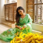 Anindita Bose Instagram - Happy Dussehra 🪷 This Durga pujo deck up in this sheer green handwoven ensemble with Durga motif embroidered on the Anchal and blouse back. The lotus detailing with intricate border created all over the saree evokes a sense of eternal beauty, making it suitable for any time of the day. May it be your pandal hopping session or quick meet-ups with your friends, ace the look with elegance and in style. Pictures @bijaya_datta @shyanjit0707 Location @therajbaribawaliofficial HMU @abhijitpl2 @ginni_love21 @sanandalaha Styling @stylebysumit Saree @sayantighoshdesignerstudio #sayantighoshdesignerstudio #sayantighoshpujocollection2023 #festivecollection #festivewear #durgapuja2023 #maaasche #duggadugga #nabami #navadurga #durga #durgasaree #durgablouse #organzasaree #handembroidery #lavender #instagram #insta #instadaily