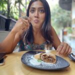 Anindita Bose Instagram - How much dessert is too much dessert???? 🤓🙃🍦🍫🍰 . . . . . . . . . . . . #thursdayvibes #thursdaythoughts #dessert #dessertlover #icecreamlover #instagram #instagood #instadaily #insta #thursdaythrowback