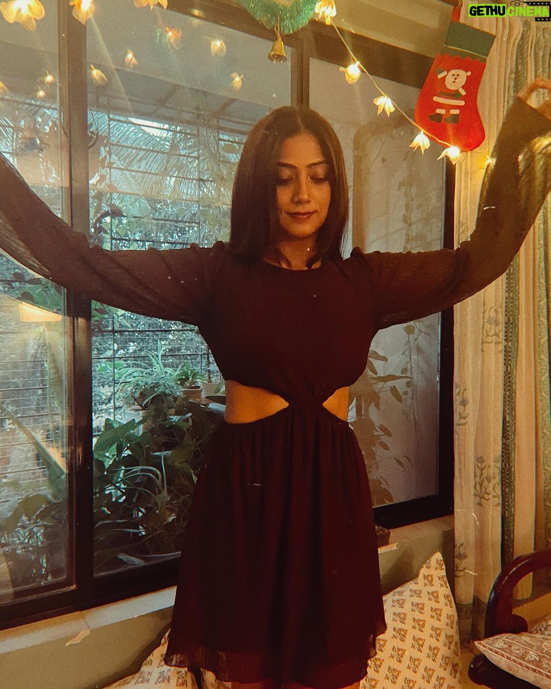 Anindita Bose - 6.1K Likes - 🤎🤎🤎
.
.
.
.
.
.
#instagram #instagood #instadaily #instafashion #instalike #christmas
