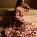 Anindita Bose Instagram - #aboutlastnight ✨ . . . Wearing @thejodilife HMU @makeupartist_prasenjit Photos by @sarkardebarshi19 . . . . . . . #ParnashavarirShaap #successparty #insta #instagram #fashion #vocalforlocal #instadaily #instafashion #instalike #instamood ITC Royal Bengal