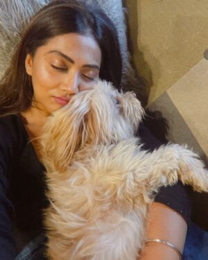 Anindita Bose Instagram - #happychildrensday my babies… mommy loves you… ❤️
.
.
.
.
.
.
.
.
#petmom #puppylove #dogsofinstagram #love #instagram #insta