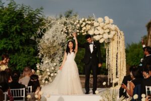 Anirudh Pisharody Instagram - Thank you Vogue India for sharing the best day of our lives 💙 @vogueindia 

“Anirudh Pisharody (@anirudh.pisharody) and Jill V Dae’s (@jillvdae) love story, born from a chance encounter in their college grocery store’s parking lot, culminated in a magical Roman wedding that beautifully merged their Indian and Chinese roots. The fairy tale wedding at Castello Odescalchi di Bracciano, a medieval lakeside castle, featured a harmonious mix of Chinese tea ceremony, Indian kalyanam, and Western traditions. At the link in bio, Praachi Raniwala (@praachiraniwala) shares more details of their serendipitous day.”

📸: @danieletorella_photography
💍: @2wedinrome