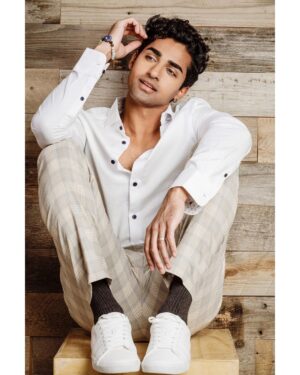 Anirudh Pisharody Instagram - Sorry this is not AI 😅🫠

📸: @aramonphotography