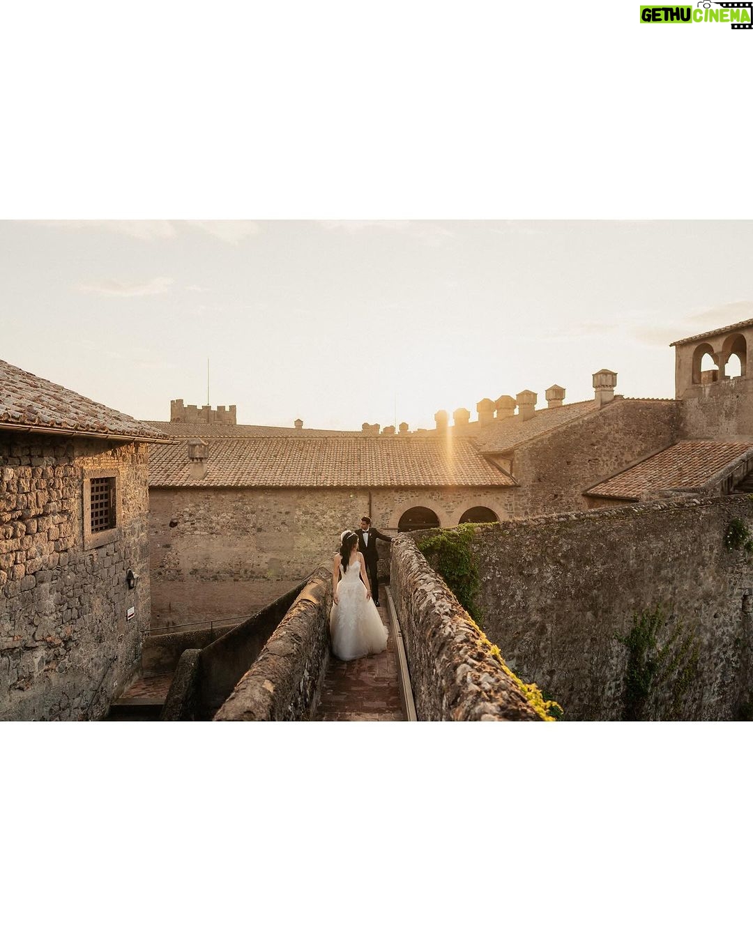 Anirudh Pisharody Instagram - Portraits of a life time 👫 Which one is your favorite? And that’s it’s for wedding content..for now. Thx for the love 😇✌️ @VogueIndia November on the stands ⚡️ forever grateful. @danieletorella_photography @sdartistrypro @tania_nitsak @2wedinrome Castello Orsini-Odescalchi di Bracciano