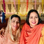 Anita Devgan Instagram - Punjabi cinema nu saddi ess mannmati Actress Baljinder kaur te bhut mann hai .Mai fan aa aapni bhain di shukria biba pbi cinema ch aapni hajri nal esnu enna aamir krn lai . baba ji hmesha Chrhdi kla ch rakhn.bhut sara piar te satkar🥰