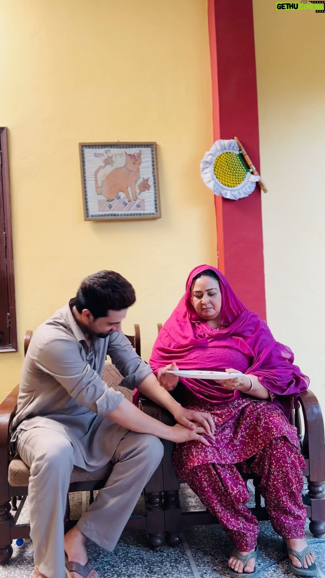 Anita Devgan - 27.9K Likes - Maa ā¤ļø
@the_yasirhussain
@anitadevgan101