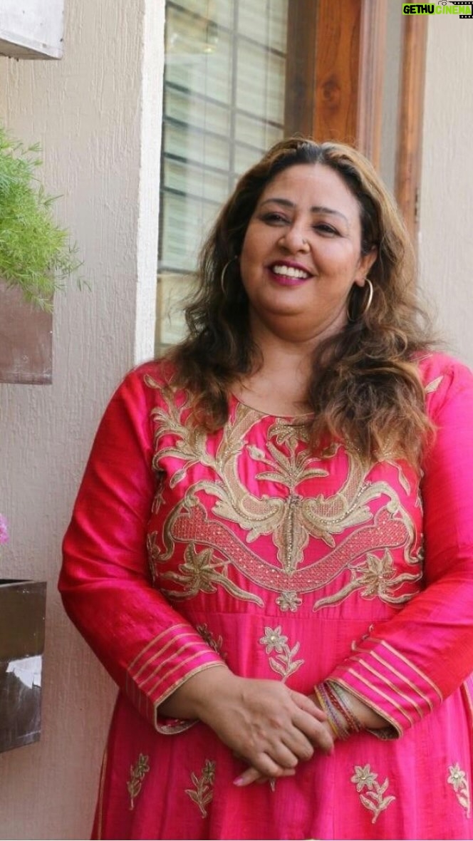 Anita Devgan - 36.6K Likes -