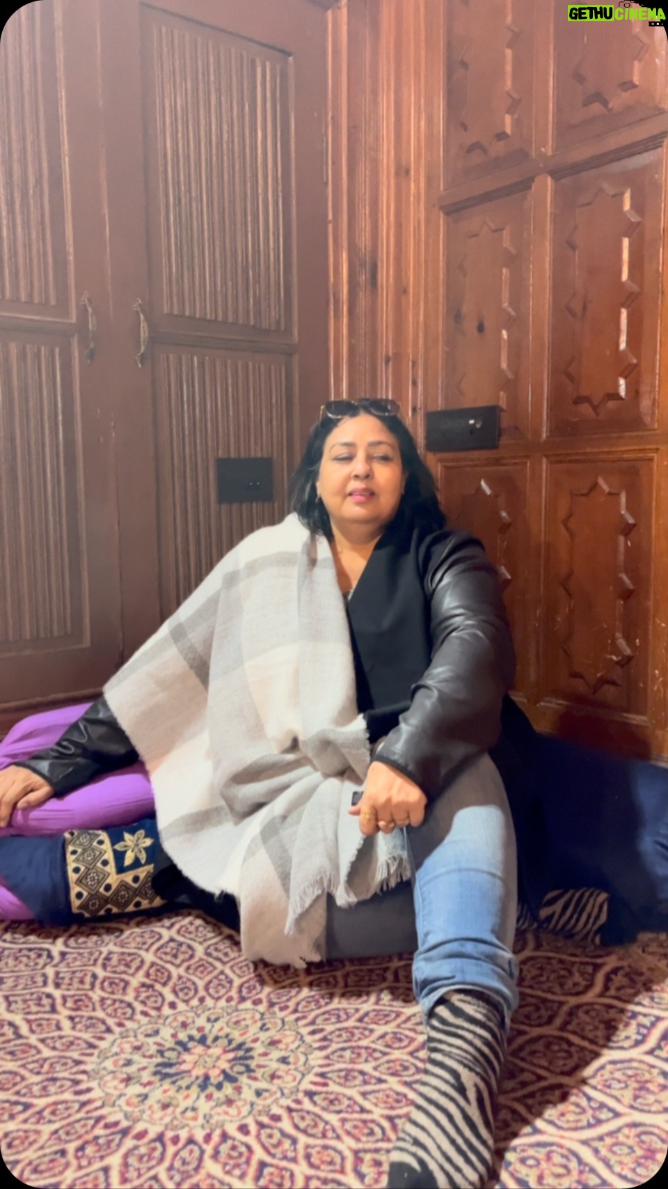 Anita Devgan - 16K Likes -