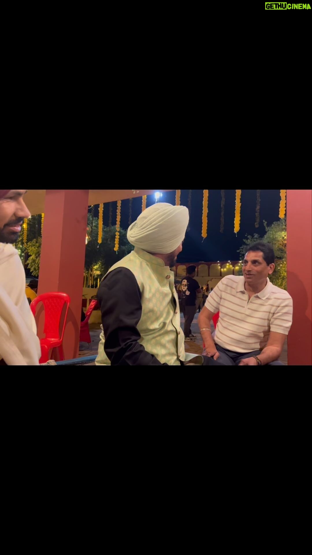Anita Devgan - 7.1K Likes - On set with great artists hasian khedian