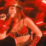 Anitta Instagram - Feeling sooo grateful, having so much fun and ready for even more!!!!💃🏽💋✨🎊 Recife e Rio, vcs estão prontos? Melhor se preparar… 🔥 @ensaiosdaanitta