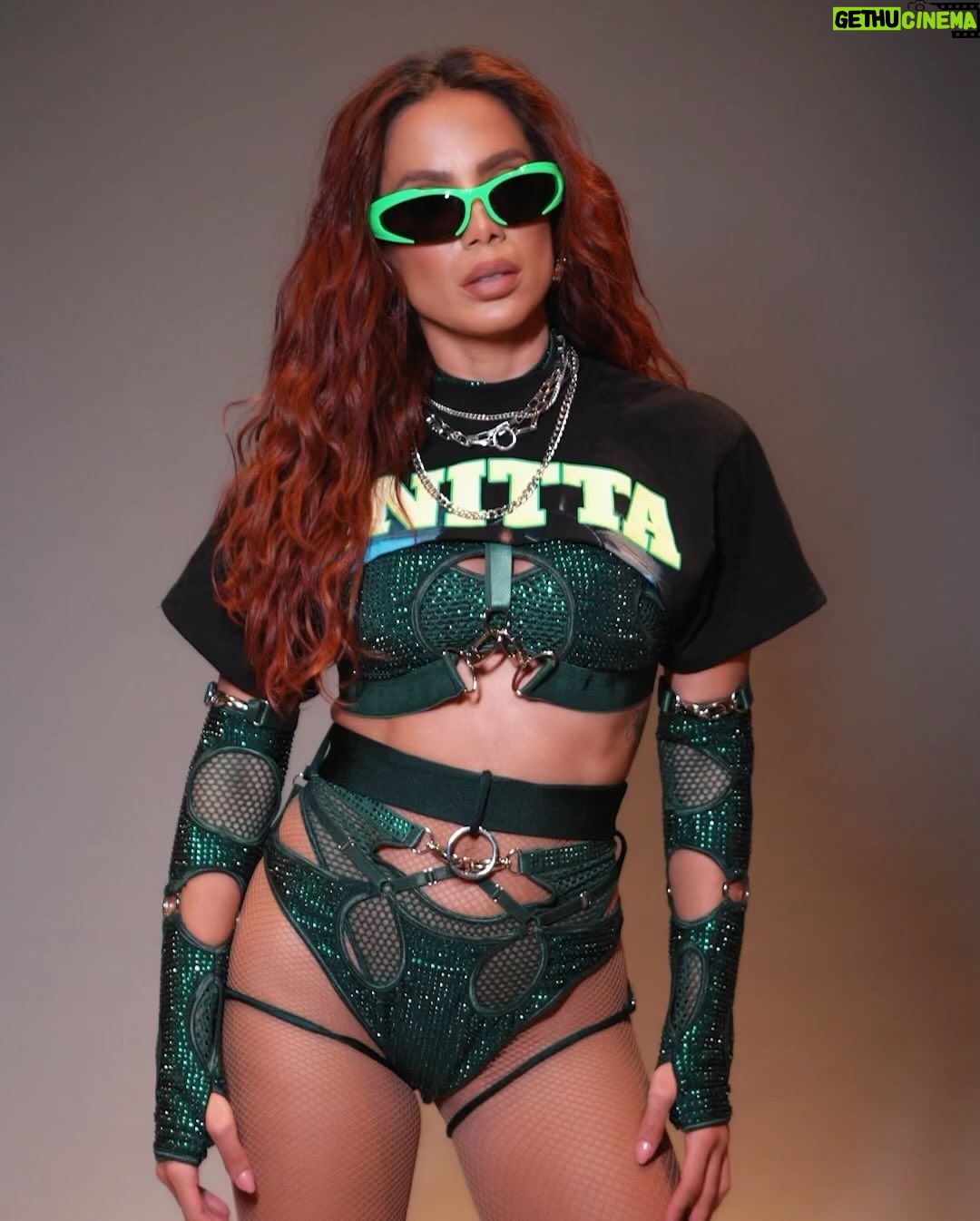 Anitta Instagram - Double trouble 🔥💥❤️🔥🇧🇷 Brazil