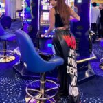 Anitta Instagram - When your best friend opens his 50 different business around the world and you gotta see it from close @davidgrutman ❤️ killing it in Vegas @livlv @papisteaklv @komodolv