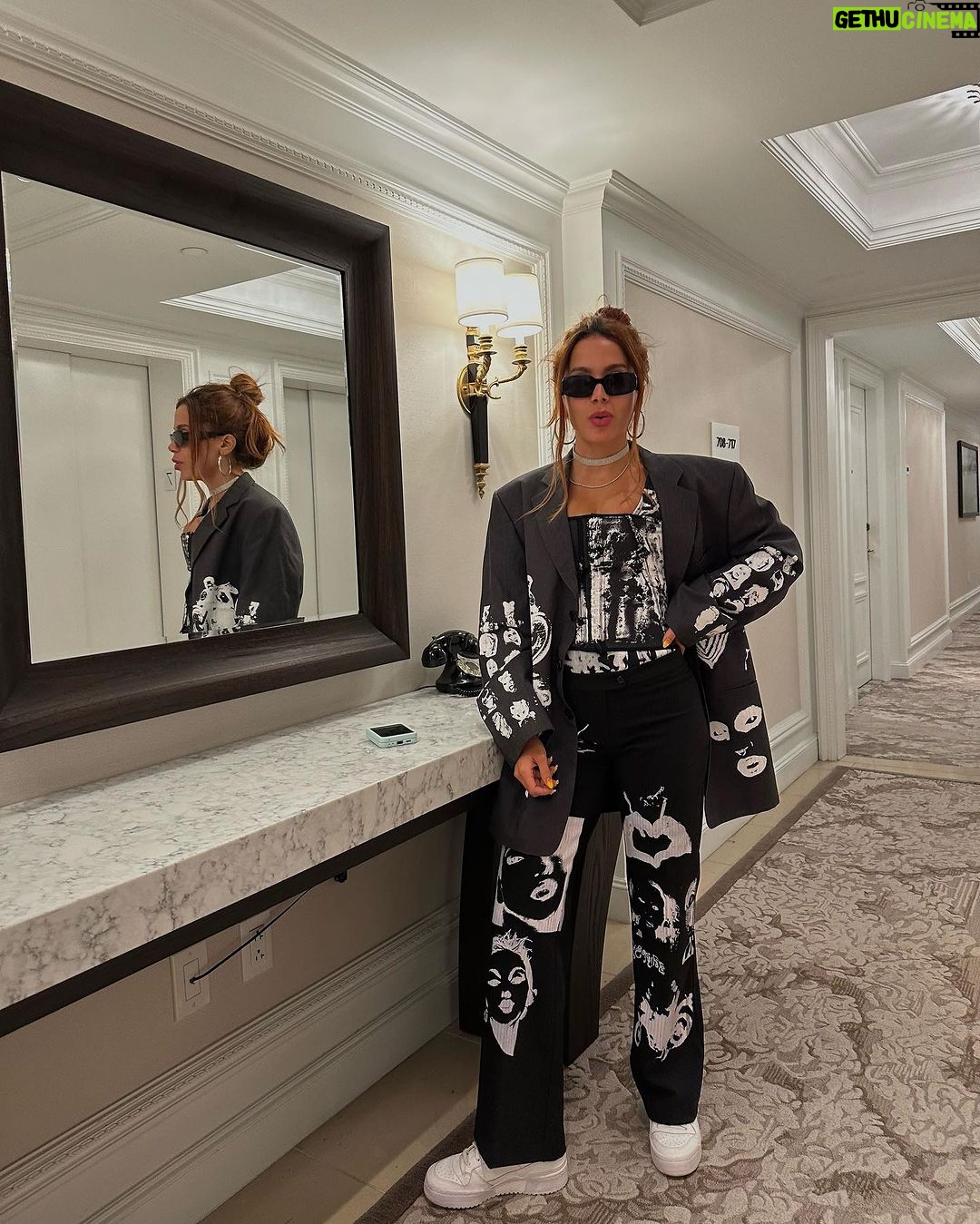 Anitta Instagram - Y’all ready for @glblctzn ? NYC