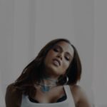 Anitta Instagram - lo que sucede detrás de escena NO se queda detrás de escena... 🤭porque aquí se lo muestro jajaja 👉 desliza para ver