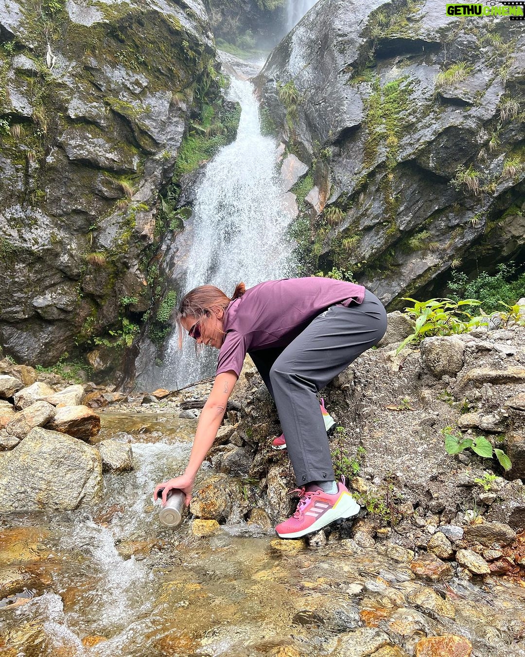 Anitta Instagram - 1 year of the trip that changed my life and my perception of myself forever. Walking to Everest base camp was a dream nobody ever knew I had. When I got to the Himalayas this place had the power to make me question so many important things in life that we don’t realize when we are here immerse on this chase to reach the top. Why do we chase the top? For us? For the others to see? Why it’s not enough when we get there? We need to go down safely, alive, healthy. You wanna go up again? Why? Did you stop to help somebody on the way up? If you stop to help others you will delay your summit… will you stop? Was it worth it? Were you the faster? Why? How? I’m so grateful I went through what I went when I decided to go there. Life has another meaning for me now. 1 year