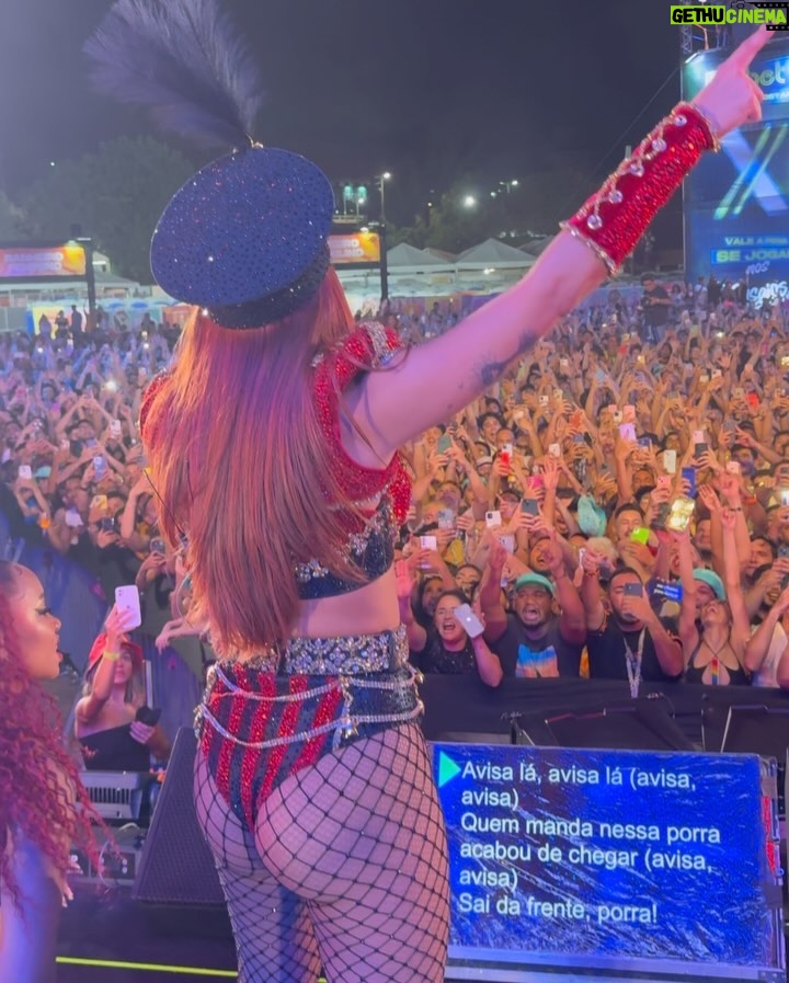 Anitta Instagram - Having sooo much fun on my pre-carnival tour!!! This weekend was a BLAAAST!!!! Fortaleza, eu amo vocês. ❤️‍🔥 🎉 🖤 💫✨ 💛 *ad: @sheinbrasil Brazil