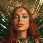Anitta Instagram - Loving every minute of my pre-carnival tourrrr! Are you ready for more?? Cuz I am 🎊✨⭐️✨💫🎉 - Ad.: @beatsoficial *beba com moderação Brazil