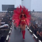 Anitta Instagram - Genteeeee!!! Here are some of my fav moments from the second day of my pre-carnival tour 💋💥💃🏽🚨👠 I literally can’t think of a better way to kick off the yeaaaaarrr ahhhh!!! Comment a red emoji if you’re ready for more!!! — *Ad: @rexonabrasil Brazil