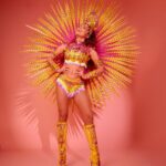 Anitta Instagram - My favorite time of year is finally here!! Carnival is one of the most important and special traditions we have in Brazil and I can’t wait to share it all with you. Get ready for more looks, more dancing, more culture, more everything!!! Let’s goooo 🇧🇷 💃🏽 🧡 🎊 — Brasil, foi dada a largada do nosso kikiki pré carnaval!!! 🎉🔥 Salvador, não podia ter melhor jeito de começar nossa festa! Obrigadaaa!! *ad: @maccosmeticsbrasil Bahia - Salvador
