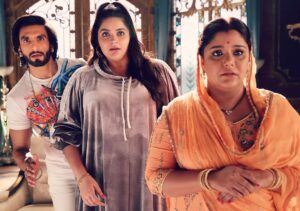 Anjali Anand Instagram - … can you guess which moment left Rocky, Gayatri and Punam speechless??!! 
@ranveersingh @kshiteejog 
.
.
.
.
.

#RockyAurRaniKiiPremKahaani - a film by Karan Johar in his 25th anniversary year, in cinemas now - book your tickets! (Link in bio) 

#RRKPK @aapkadharam #JayaBachchan @azmishabana18 @ranveersingh @aliaabhatt @karanjohar @apoorva1972 @ajit_andhare @_ishita_moitra_ @shashankkhaitan @gogoroy @somenmishra @darshanravaldz @bhoomitrivediofficial @amitabhbhattacharyaofficial @vaibhavi.merchant @dharmamovies @viacom18studios @saregama_official