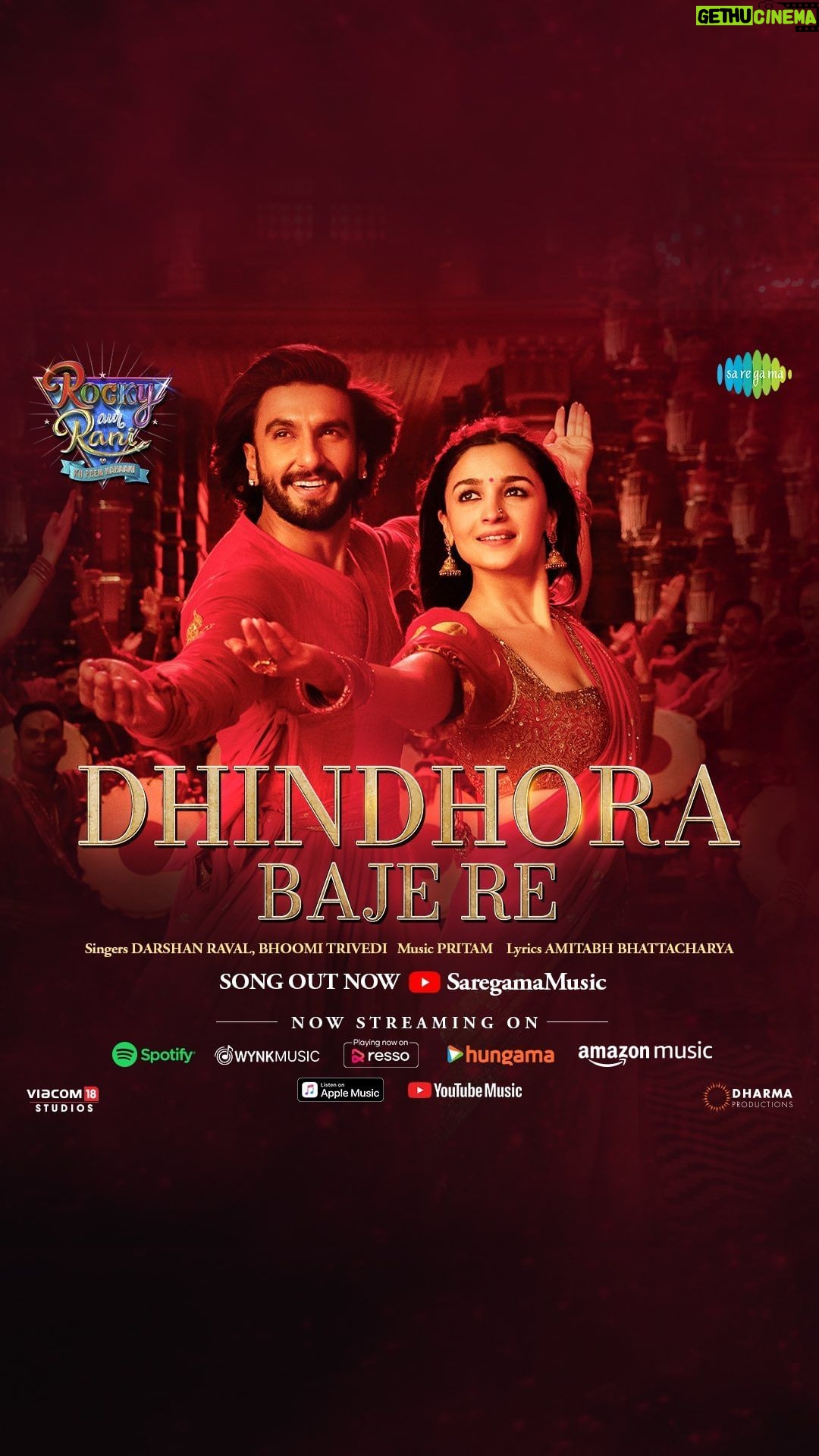 Anjali Anand Instagram - … Ulajh ke yahaan sulajhte nahi dilon ke maanjhe re ♥️♥️♥️ Pyaar itna zordaar ki uska #DhindhoraBajeRe! 🥁 SONG OUT NOW – Book your tickets now! (Link in bio) #RockyAurRaniKiiPremKahaani, a film by Karan Johar in his 25th anniversary year, in cinemas this Friday. #RRKPK @aapkadharam #JayaBachchan @azmishabana18 @ranveersingh @aliaabhatt @karanjohar @apoorva1972 @ajit_andhare @_ishita_moitra_ @shashankkhaitan @gogoroy @somenmishra @ipritamofficial @darshanravaldz @bhoomitrivediofficial @amitabhbhattacharyaofficial @vaibhavi.merchant @dharmamovies @viacom18studios @saregama_official
