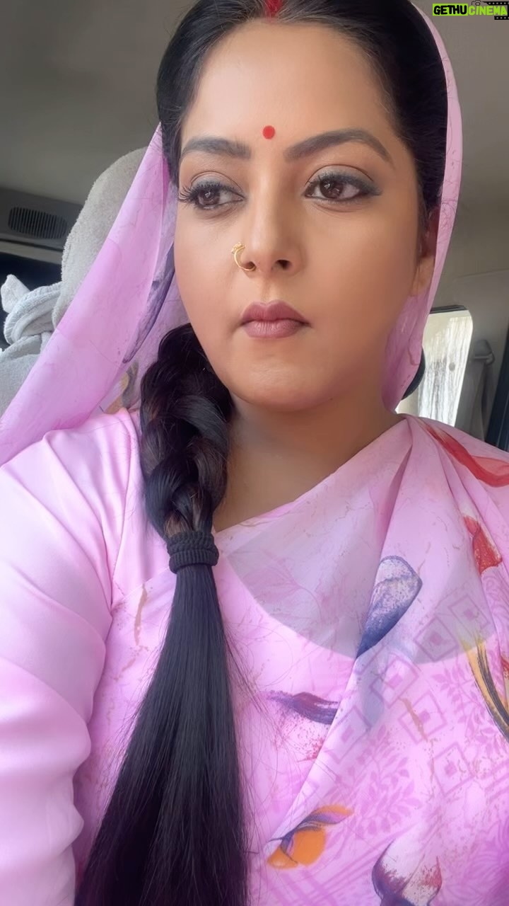 Anjana Singh - 230.5K Likes - šš»šš»